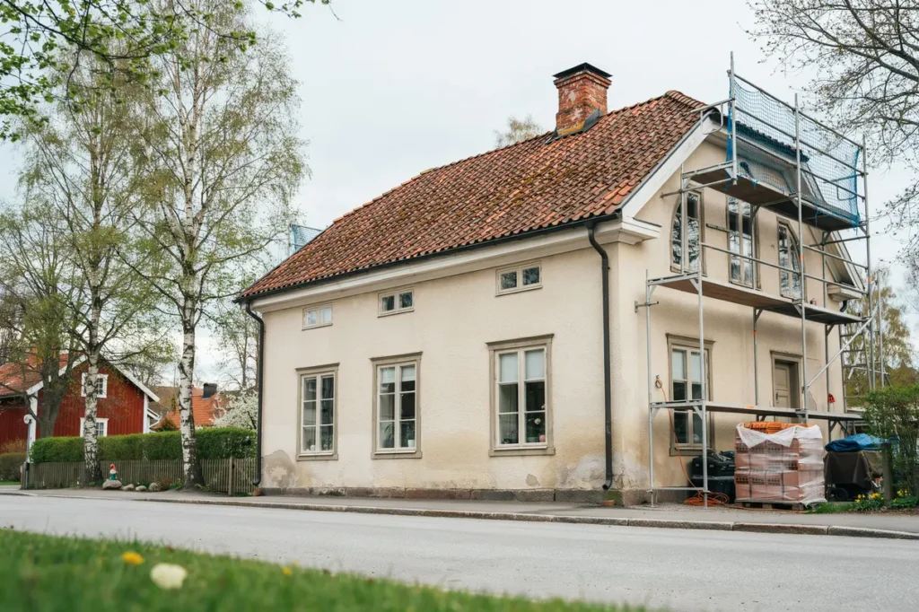v lj r tt takentrepren r 9 fr gor svenska villa gare b r st lla f re offert och takbyte